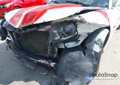 2014 Chevrolet Camaro 1Lt z USA, uszkodzony, nr VIN 2G1FB1E39E9299944